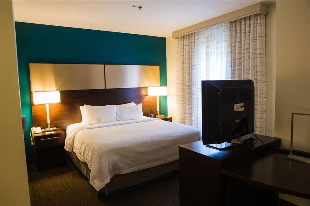 Residence Inn By Marriott Santa Clarita Valencia Extérieur photo